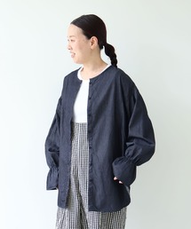 Cotton denim gathered sleeves blouse