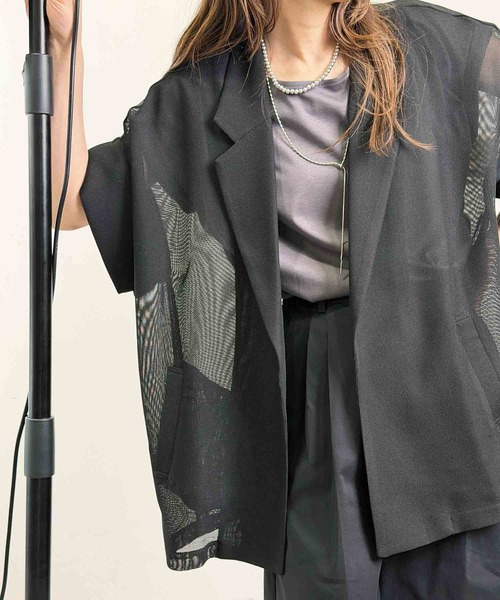 PICCIN(ピッチン)の「メッシュ半袖ジャケット(テーラードジャケット・レディース・オフホワイト/ブラック・M)」の2枚目の写真