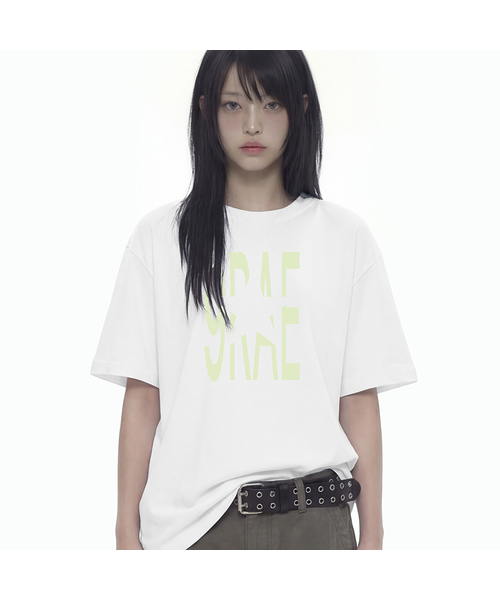 GRAVER（グレーバー）の「[ユニセックス]9RAE STAR 半袖Tシャツ_4カラー（Tシャツ/カットソー・レディース・イエロー/ホワイト/ホワイト×ピンク/スカイブルー/ライム/ブラック・X-SMALL/SMALL/MEDIUM/LARGE）」の2枚目の写真