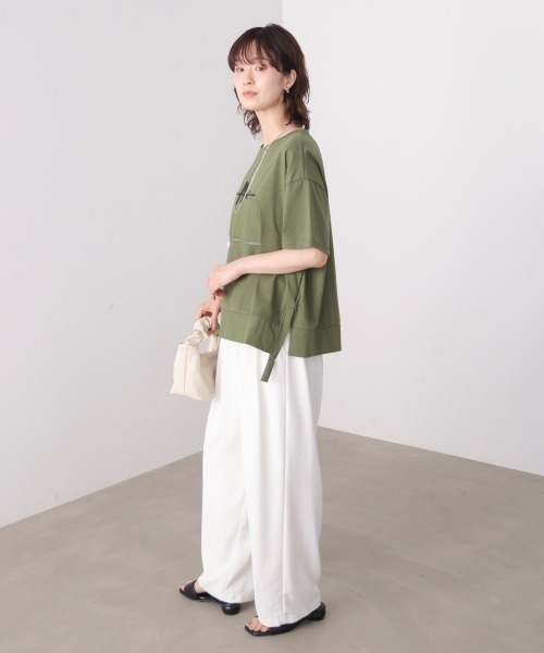 Bou Jeloud(ブージュルード)の「刺繍アンダーファスナーTシャツ(Tシャツ/カットソー・レディース・ブラック/オフホワイト/カーキ・FREE)」の22枚目の写真