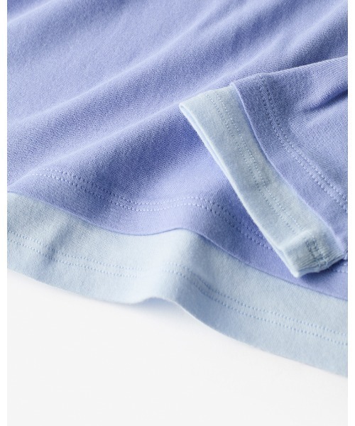 DoCLASSE( ドゥクラッセ)の「コットンガーゼ・配色クルーネック/長袖(Tシャツ/カットソー・レディース・チャコール/カーキ/ライトグレー/ピーコックグリーン系/ブルーグレー/ライトピンク/グレー・L/M/S)」の13枚目の写真