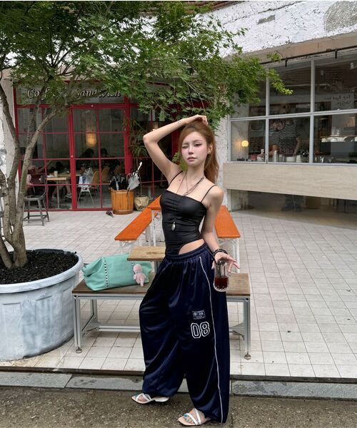 THE MYSTERIOUS HOTEL（ザミステリアスホテル）の「PATCH MESH PANTS [NAVY]（スウェットパンツ・レディース・その他・FREE）」の3枚目の写真
