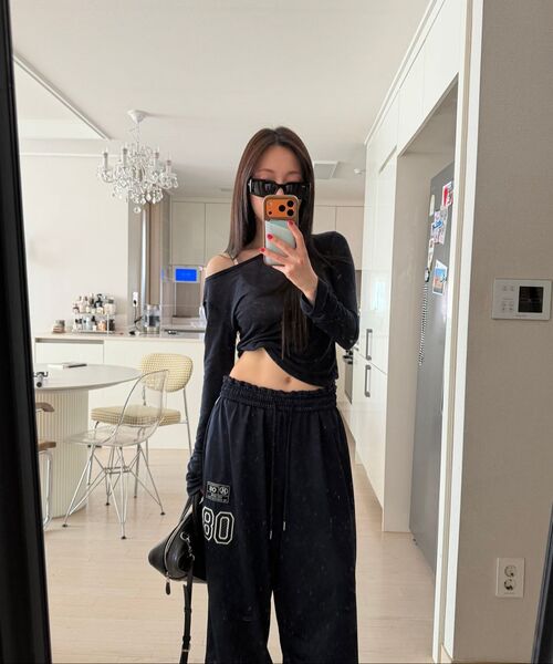 THE MYSTERIOUS HOTEL（ザミステリアスホテル）の「PATCH MESH PANTS [NAVY]（スウェットパンツ・レディース・その他・FREE）」の8枚目の写真