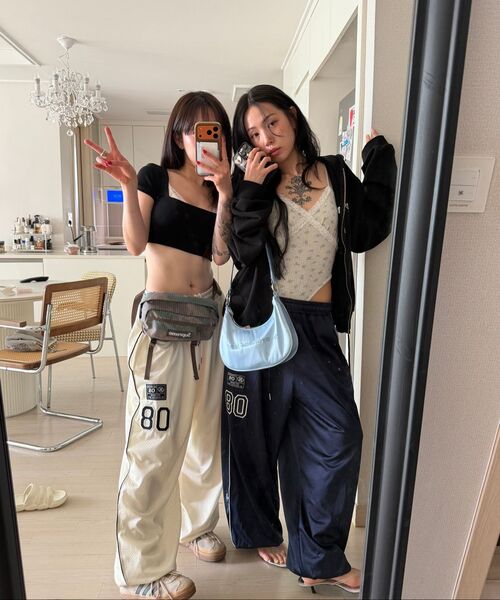 THE MYSTERIOUS HOTEL（ザミステリアスホテル）の「PATCH MESH PANTS [NAVY]（スウェットパンツ・レディース・その他・FREE）」の9枚目の写真