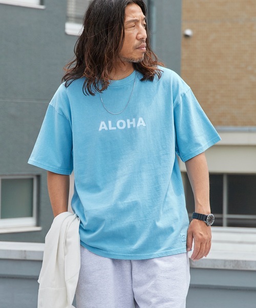 ALOHA BLUE(アロハブルー)の「ALOHA BLUE / アロハブルー ピグメントダイ ロゴプリントTシャツ 半袖Tシャツ クルーネック メンズ 秋 秋服 2026年秋冬(Tシャツ/カットソー・メンズ・ブルー・S/M/L/XL)」の4枚目の写真