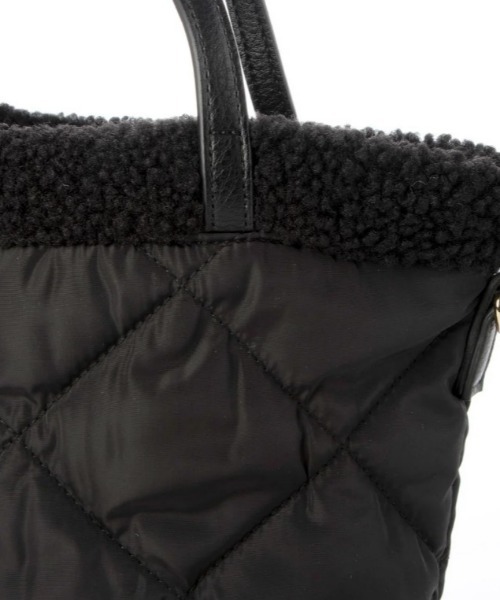 CACHELLIE(カシェリエ)の「QUILTING x BOA リバーシブル 2WAY SHOULDER(ショルダーバッグ・レディース・ブラック/グレー/アイボリー/グレイッシュベージュ・FREE)」の20枚目の写真