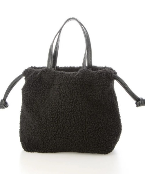 CACHELLIE(カシェリエ)の「QUILTING x BOA リバーシブル 2WAY SHOULDER(ショルダーバッグ・レディース・ブラック/グレー/アイボリー/グレイッシュベージュ・FREE)」の19枚目の写真