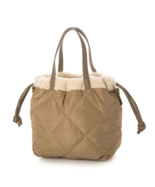 CACHELLIE(カシェリエ)の「QUILTING x BOA リバーシブル 2WAY SHOULDER(ショルダーバッグ・レディース・ブラック/グレー/アイボリー/グレイッシュベージュ・FREE)」の17枚目の写真