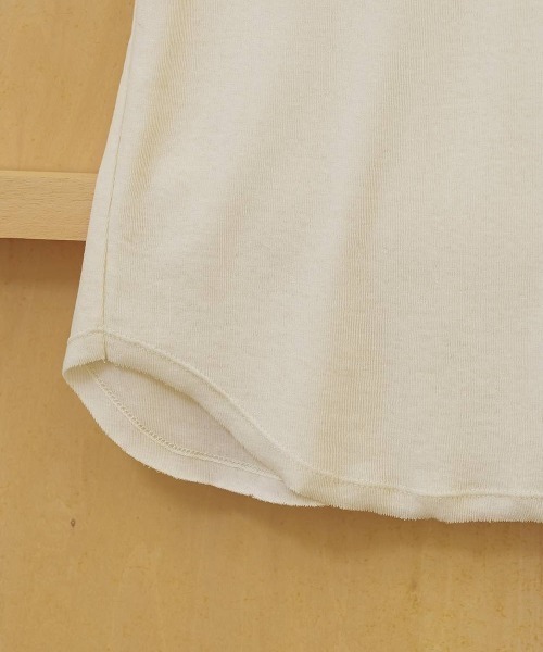 TODAYFUL(トゥデイフル)の「【TODAYFUL/トゥデイフル】Soft Fraice T-shirts/ソフトフレーズTシャツ(Tシャツ/カットソー・レディース・アイボリー/ダークグレー/グレー・FREE)」の13枚目の写真