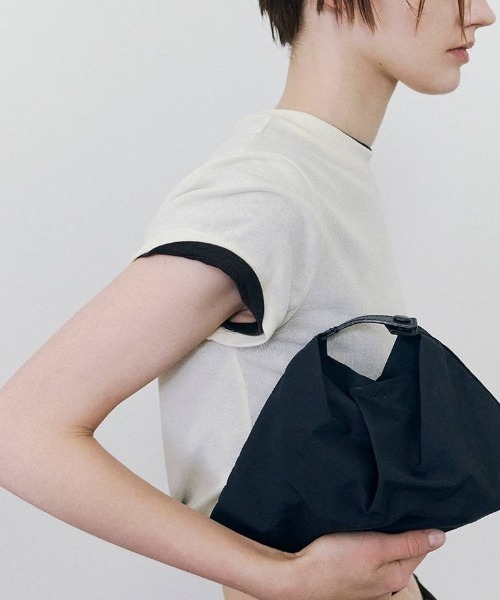 TODAYFUL(トゥデイフル)の「【TODAYFUL/トゥデイフル】Soft Fraice T-shirts/ソフトフレーズTシャツ(Tシャツ/カットソー・レディース・アイボリー/ダークグレー/グレー・FREE)」の8枚目の写真