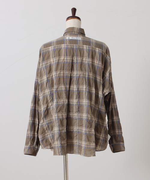 JOURNAL STANDARD LUXE(ジャーナルスタンダード ラックス)の「シャーリングチェック レギュラーカラーBigシャツ(シャツ/ブラウス・レディース・サファリグリーン/ネイビー・FREE)」の18枚目の写真