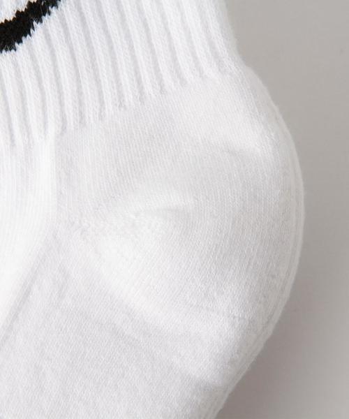 NIKE（ナイキ）の「＜NIKE(ナイキ）＞ 3P コットン クッション ソックス◆（ソックス/靴下・メンズ・ホワイト・25-27）」の2枚目の写真