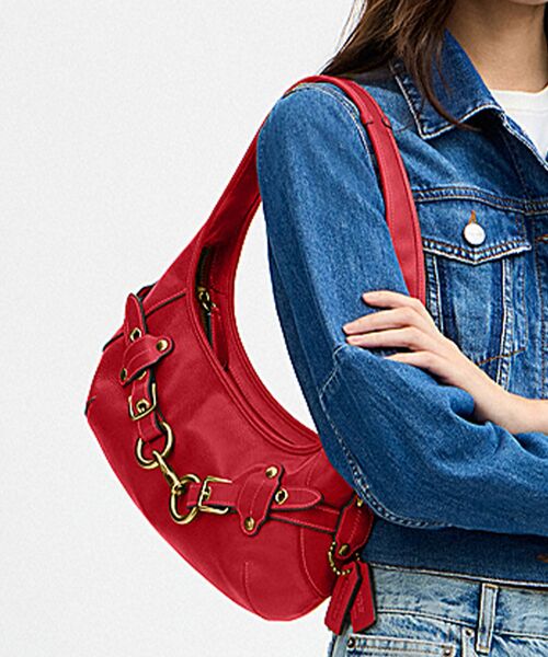 COACH(コーチ)の「ベルテッド エルゴ ショルダー バッグ(ショルダーバッグ・レディース・レッド系その他・ONE)」の1枚目の写真