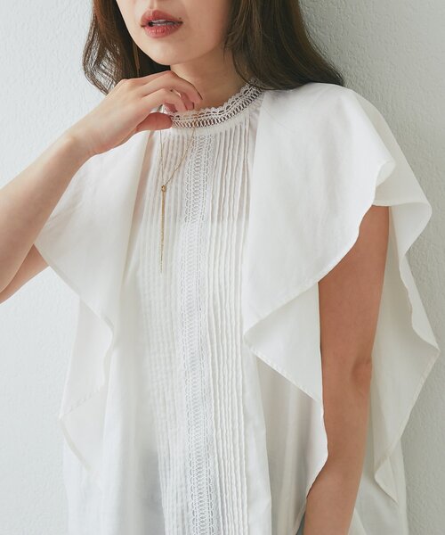 La boutique BonBon(ラブティックボンボン)の「【WEB限定・涼しくて着映え】ローンブラウス(シャツ/ブラウス・レディース・オフホワイト/ブラウン・FREE)」の7枚目の写真
