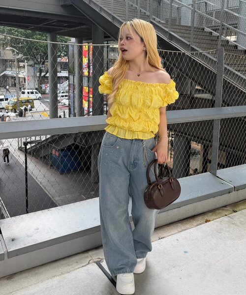 Another Branch olive des olive(アナザーブランチオリーブデオリーブ)の「【ANOTHER BRANCH】シャーリングブラウス(シャツ/ブラウス・レディース・ブラック/ブラウン/オフホワイト/イエロー・FREE)」の16枚目の写真