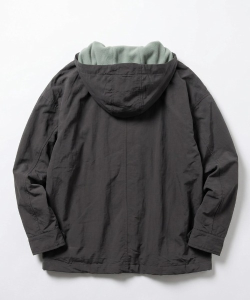 LOGOS(ロゴス)の「2026AW LOGOS/ロゴス 撥水 ナイロンタスラン 裏配色フリース マウンテンパーカー(ナイロンジャケット・レディース・モスグリーン/カーキ/スミクロ/ベージュ・LL/L/M)」の5枚目の写真