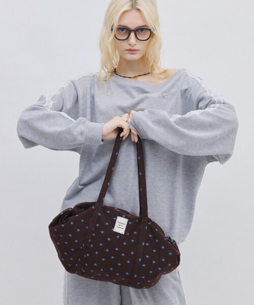 CIAOPANIC TYPY(チャオパニックティピー)の「ジャガード星柄ボストンバッグ(ボストンバッグ・レディース・グレー/ネイビー/ブラウン・ONE SIZE)」の6枚目の写真