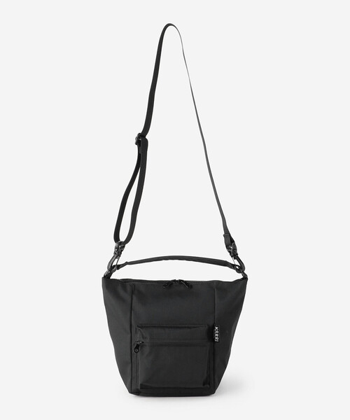 Bshop（ビショップ）の「KARRI | リサイクルコーデュラ 2WAY ショルダーバッグ S UNISEX（ショルダーバッグ・レディース・ブラック・S）」の5枚目の写真