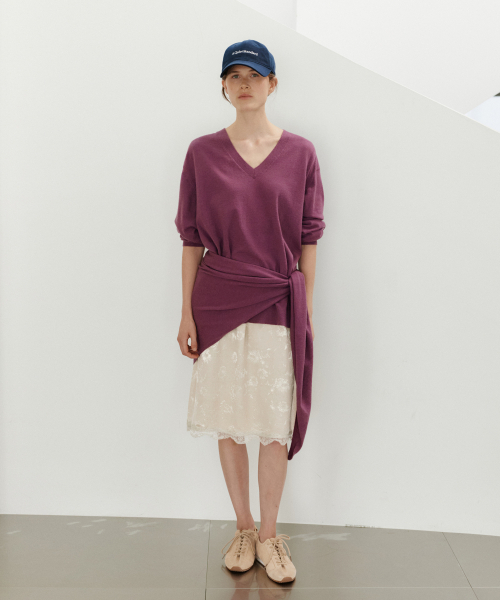 URAGO(ユラーゴ)の「Washable V-neck knit shawl set_Purple(ニット/セーター・レディース・パープル・FREE)」の2枚目の写真