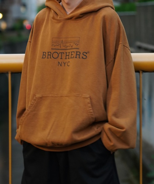 68&brothers(シックスティエイトアンドブラザーズ)の「68&BROTHERS / HE LOGO PULLOVER SWEAT HOODIE(パーカー・メンズ・キャメル/ブラック/ダークブラウン・MEDIUM/LARGE/X-LARGE)」の8枚目の写真