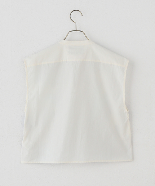 mii(ミー)の「【Mii/ミイ】 HAND EMBROIDRERED SLEEVELESS TOP(シャツ/ブラウス・レディース・ブルー・SMALL)」の10枚目の写真