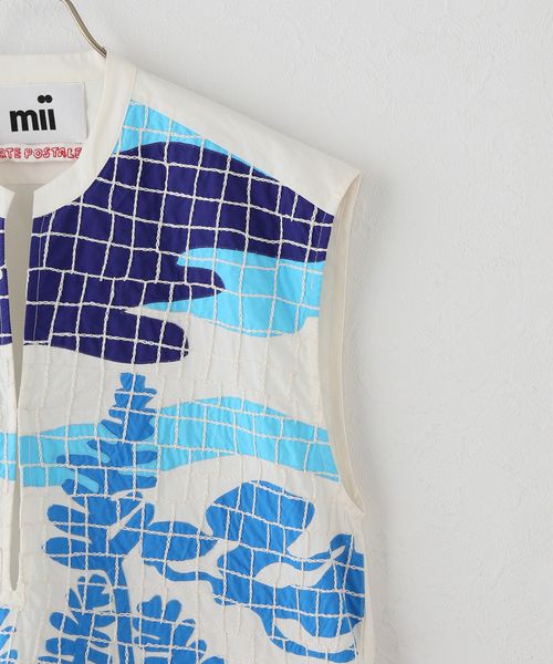 mii(ミー)の「【Mii/ミイ】 HAND EMBROIDRERED SLEEVELESS TOP(シャツ/ブラウス・レディース・ブルー・SMALL)」の9枚目の写真