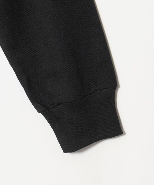 HANES(ヘインズ)の「<Hanes>ロングスリーブ Tシャツ KURO(Tシャツ/カットソー・メンズ・ブラック・XL/L/M)」の4枚目の写真