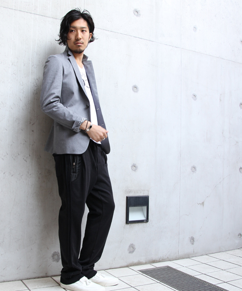 BEAMS(ビームス)の「BEAMS / 袖裏柄ストレッチ2Bジャケット(テーラードジャケット・メンズ・グレー/ブラック/ネイビー・SMALL/MEDIUM/LARGE/X-LARGE)」の6枚目の写真