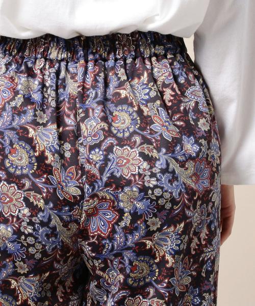 BEAUTY&YOUTH UNITED ARROWS（ビューティーアンドユースユナイテッドアローズ）の「BY ペイズリー サテン タックパンツ◆（その他パンツ・レディース・ブラウン/ネイビー・MEDIUM/SMALL）」の8枚目の写真
