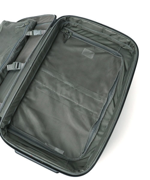 incase(インケース)の「【ZOZO限定】INTR10041-ANTIncase VIA Roller 80 - Anthracite【ZOZO限定】(スーツケース/キャリーバッグ・メンズ・チャコールグレー・ONE SIZE)」の14枚目の写真