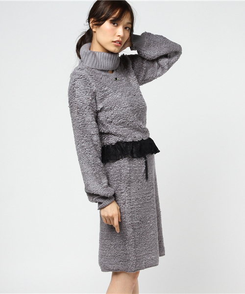 EATME（イートミー）の「タートルネックレイヤーニットワンピース（ワンピース・レディース・アイボリー/ピンク/グレー・FREE）」の14枚目の写真