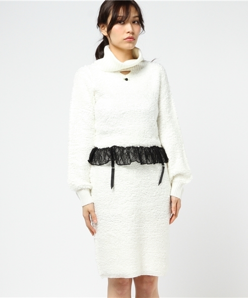 EATME（イートミー）の「タートルネックレイヤーニットワンピース（ワンピース・レディース・アイボリー/ピンク/グレー・FREE）」の4枚目の写真