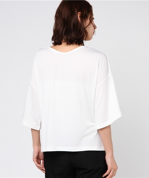 Honeys（ハニーズ）の「ＵＶカット 吸水速乾でさらさら着心地フレア袖プルオーバー（Tシャツ/カットソー・レディース・ブルー/オフホワイト/ピンク/ネイビー/ブラック/ライトピンク/ホワイト×ブラック・M/L/S）」の10枚目の写真