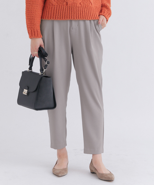 URBAN RESEARCH Sonny Label(アーバンリサーチサニーレーベル)の「ウォッシャブルストレッチテーパードパンツ(その他パンツ・レディース・ブラック/グレー系その他/ブラウン系その他・38/36)」の1枚目の写真