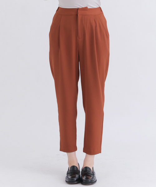 URBAN RESEARCH Sonny Label(アーバンリサーチサニーレーベル)の「ウォッシャブルストレッチテーパードパンツ(その他パンツ・レディース・ブラック/グレー系その他/ブラウン系その他・38/36)」の7枚目の写真