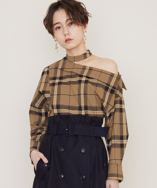 ☆新品！ステュディオス　チョーカーアレンジブラウス STUDIOUS（ステュディオス）の「ワンショルダーチョーカーブラウス