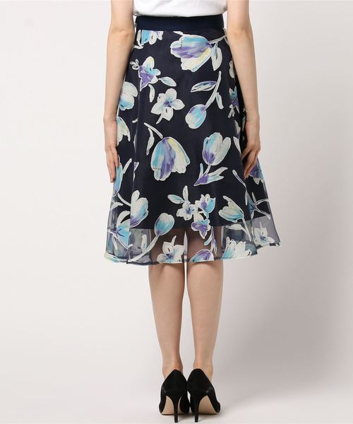 JILL STUART（ジルスチュアート）の「オパールフラワープリントフレアスカート（スカート・レディース・ライトグリーン/ネイビー・0/2/4）」の10枚目の写真
