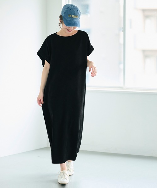 coca（coca）（コカ）の「エンボス加工ボートネックロングワンピース（ワンピース・レディース・ブラック/ブラウン・ONE SIZE/S/L/M）」の7枚目の写真