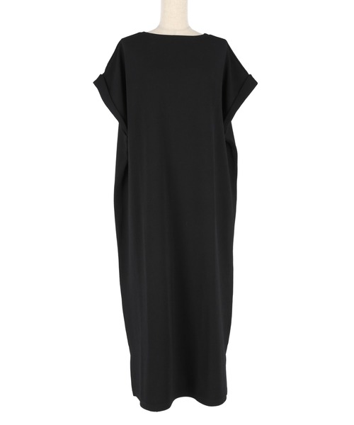 coca（coca）（コカ）の「エンボス加工ボートネックロングワンピース（ワンピース・レディース・ブラック/ブラウン・ONE SIZE/S/L/M）」の11枚目の写真