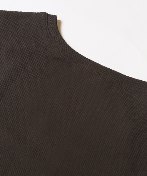 coca（coca）（コカ）の「エンボス加工ボートネックロングワンピース（ワンピース・レディース・ブラック/ブラウン・ONE SIZE/S/L/M）」の20枚目の写真