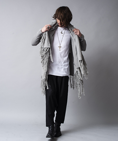 NO ID.(ノーアイディ)の「mcg2284-Cニット3WAYフリンジガウン(カーディガン/ボレロ・メンズ・アッシュグレー/ダークグレー/ブラック・1/2)」の11枚目の写真