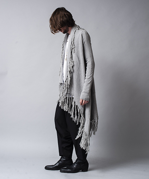 NO ID.(ノーアイディ)の「mcg2284-Cニット3WAYフリンジガウン(カーディガン/ボレロ・メンズ・アッシュグレー/ダークグレー/ブラック・1/2)」の13枚目の写真