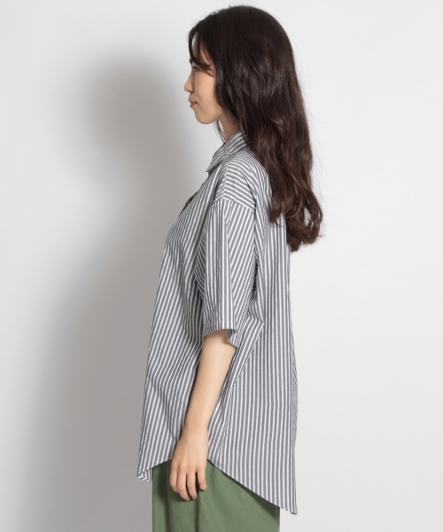 niko and...（ニコアンド）の「レギュラー抜け襟シャツ（シャツ/ブラウス・レディース・ライトグレー/ブラック/クリーム/アイボリー・MEDIUM/LARGE）」の8枚目の写真