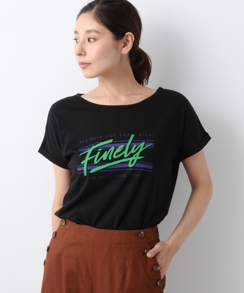 LEPSIM(レプシィム)の「80‘sライクロゴT/SS 802013(Tシャツ/カットソー・レディース・オフホワイト/ブラック/チャコールグレー・FREE)」の1枚目の写真