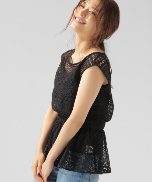 BAYFLOW(ベイフロー)の「GOOD PRICE/レースノースリ―ブブラウス(シャツ/ブラウス・レディース・ブラック/オフホワイト・MEDIUM/SMALL)」の2枚目の写真