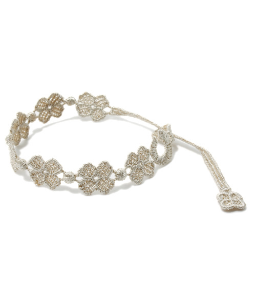 CRUCIANI(クルチアーニ)の「クルチアーニ/CRUCIANI クローバーBR(ブレスレット・レディース・シルバー/グレー/ピンク/レッド/ワインレッド/オリーブ/ダークグリーン/コバルトブルー/ネイビー/その他1/ベージュ/オレンジ/オレンジ系その他/ライトピンク/その他2/その他3/ホワイト/ロイヤルブルー・フリー)」の4枚目の写真