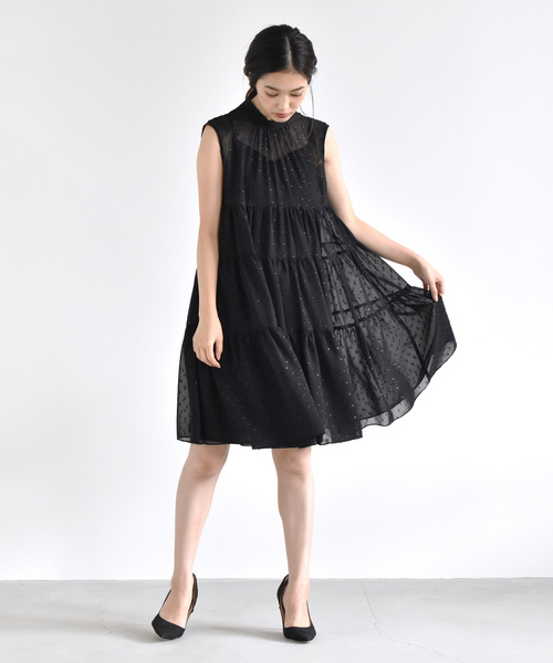 kaene(カエン)の「ドビーシフォンティアードワンピース(ドレス・レディース・ブラック/ネイビー・38/36/34)」の3枚目の写真