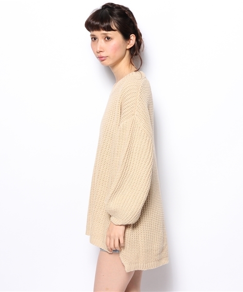 WHO'S WHO gallery（フーズフーギャラリー）の「ローゲージBIGニット（ニット/セーター・レディース・アイボリー/ブラック/ブルー/オレンジ・FREE）」の6枚目の写真