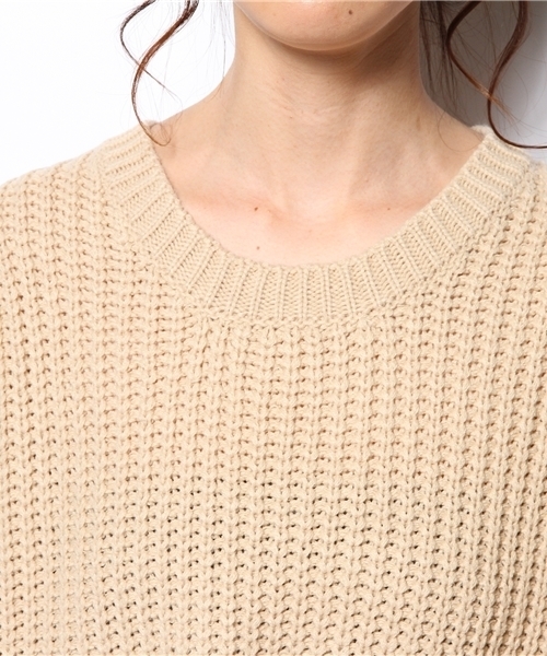 WHO'S WHO gallery（フーズフーギャラリー）の「ローゲージBIGニット（ニット/セーター・レディース・アイボリー/ブラック/ブルー/オレンジ・FREE）」の7枚目の写真