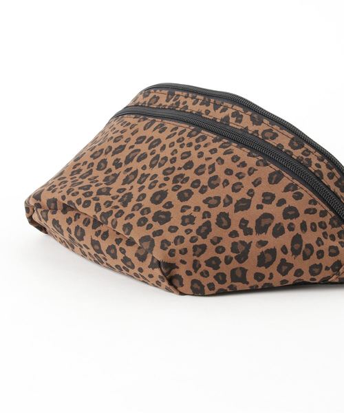 WEGO（ウィゴー）の「WEGO/ダブルZIPリングウエストバッグ（ボディバッグ/ウエストポーチ・レディース・その他1/その他2/ブラック/その他3/シルバー・FREE）」の7枚目の写真